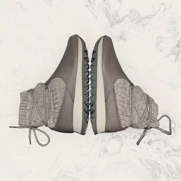 Merrell Alpine Pull On Brindle Gray Vegan Leather Knit Boots Womens Size 7.5 - Picture 6 of 9